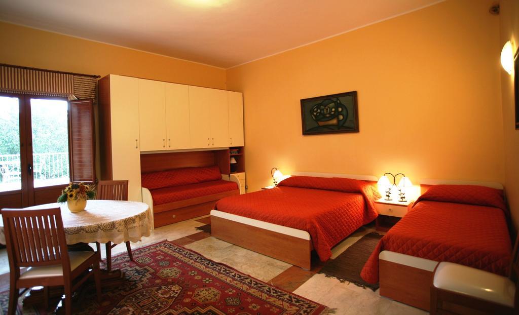 B&B Villa Casablanca เอนนา ภายนอก รูปภาพ
